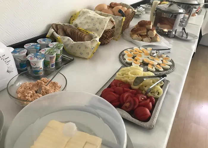 Bacchus Panzio 에게르