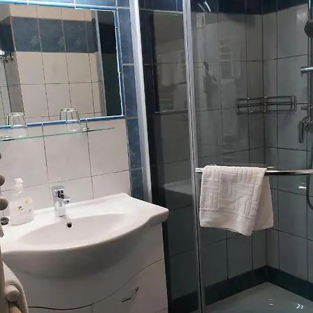 Bed and breakfast Bacchus Panzió 3*