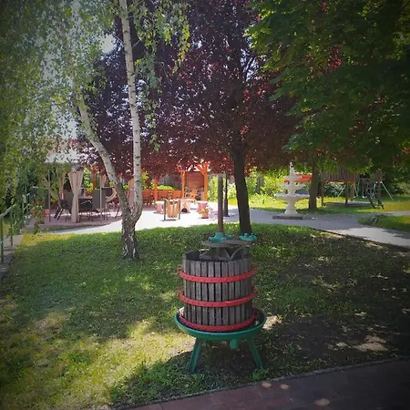 Bacchus Panzió 3*