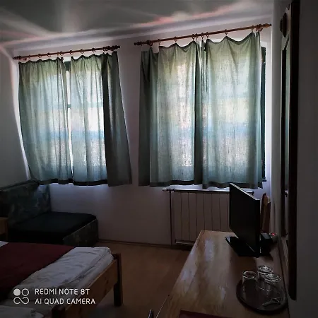 Bacchus Panzio 3* Eger