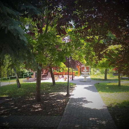 Bed & Breakfast Bacchus Panzio 3*