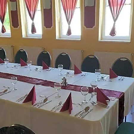 Bacchus Panzio Oda ve Kahvaltı 3*
