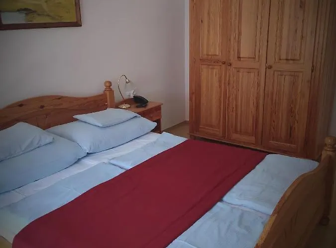 Bed & Breakfast Bacchus Panzio