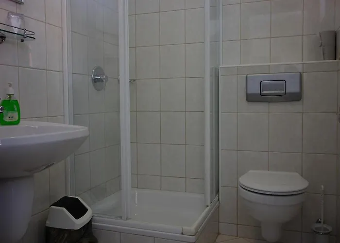 Bacchus Panzio 3* Eger